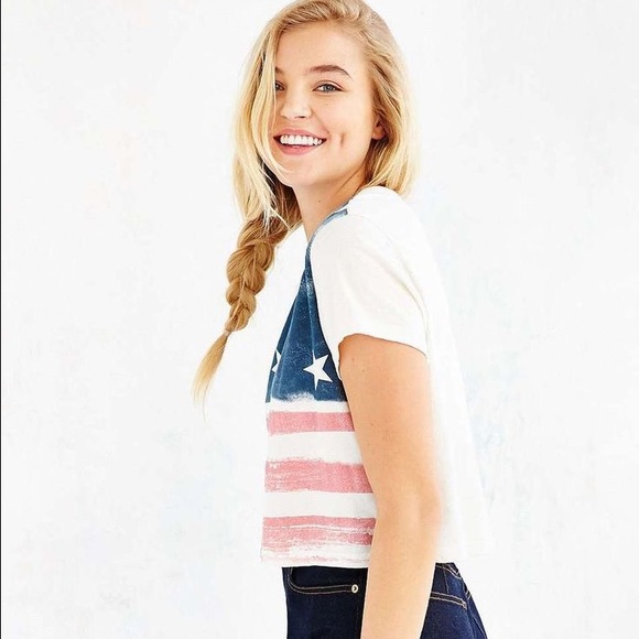 UO Pink White Blue USA Flag Crop Top - Picture 3 of 6